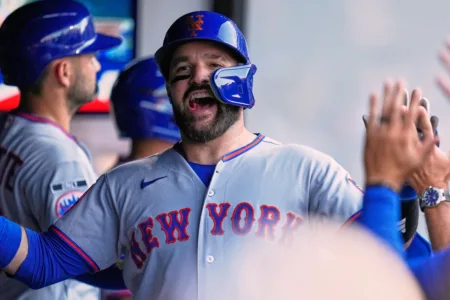Luis Torrens Hits 3-Run Homer And Drives In 4 To Lead Mets Past Guardians 6-2
